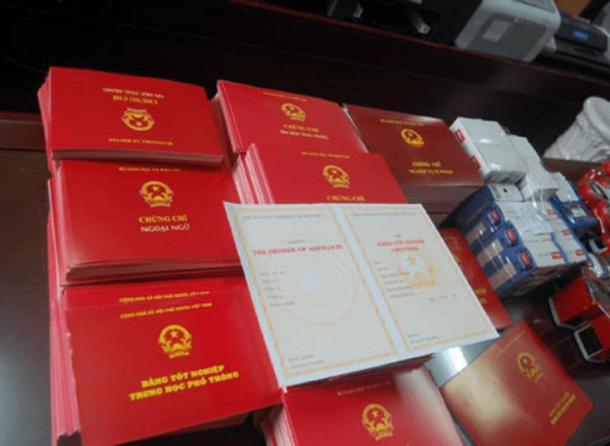 Làm Bằng Trung Cấp Xây Dựng Phôi Thật Tại TpHCM Có Công Chứng Được Không?