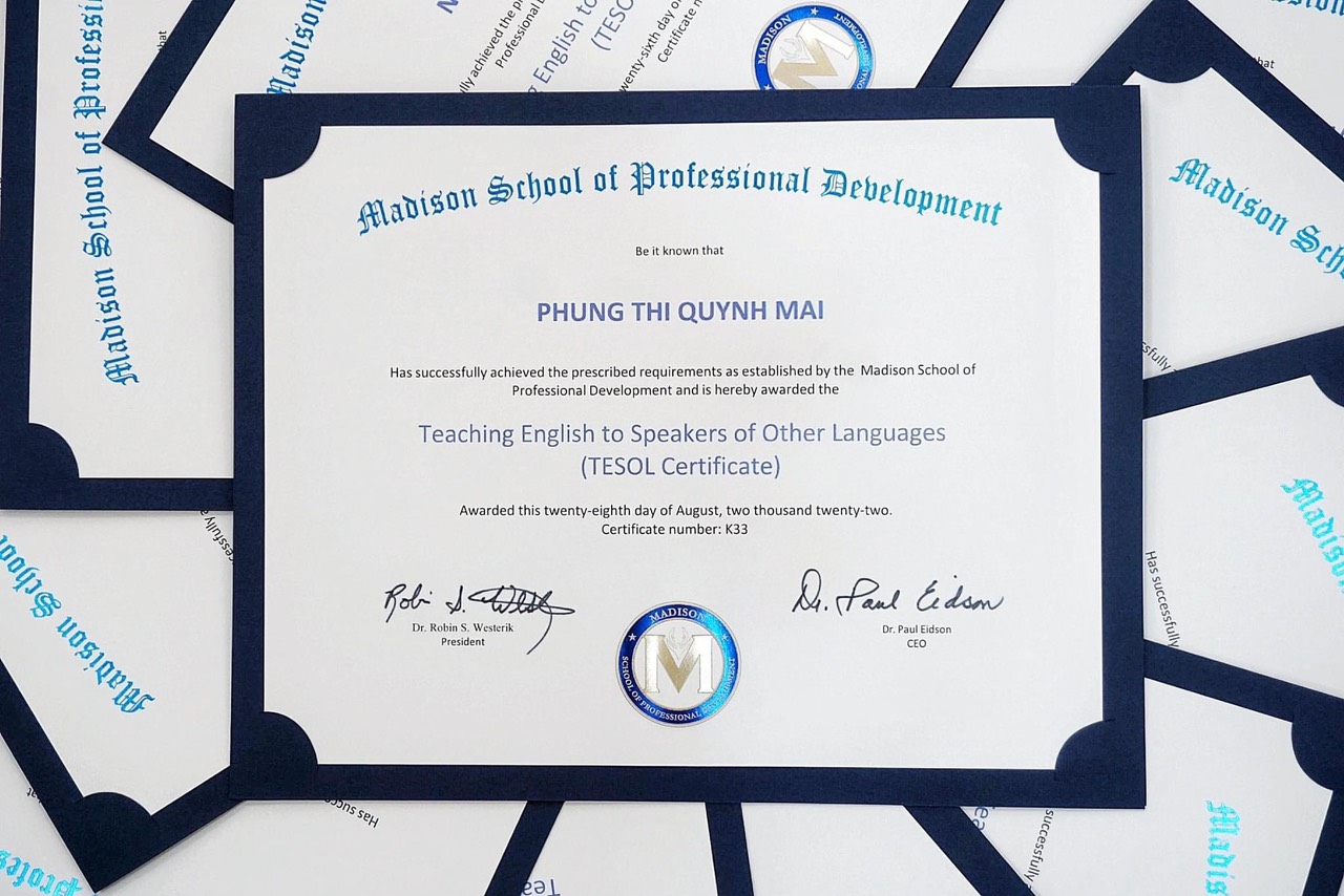 Làm Chứng Chỉ TESOL Giá Rẻ, Uy Tín Tại Làm Bằng Giả Phôi Thật
