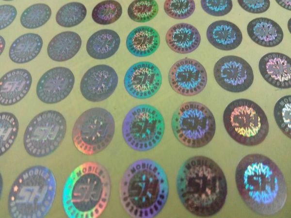 Tránh Mua Phải Tem Bằng Cấp Giả Hologram Của Bộ Giáo Dục