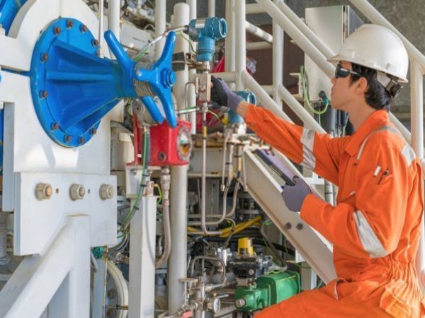 Các khó khăn gặp phải khi làm chứng chỉ giám sát cơ điện 