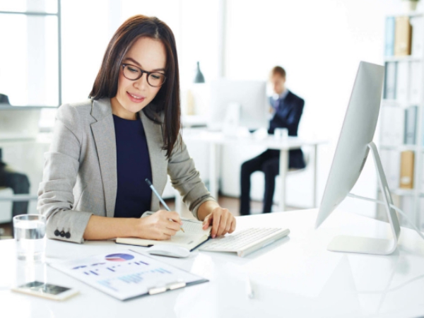 Làm Bằng Đại Học Kinh Tế Phôi Chuẩn Bộ Giáo Dục Có Bảo Hành