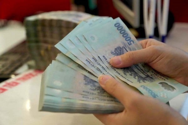 Mức Giá Để Làm Bằng Đại Học Dân Lập Bao Nhiêu Là Hợp Lý?