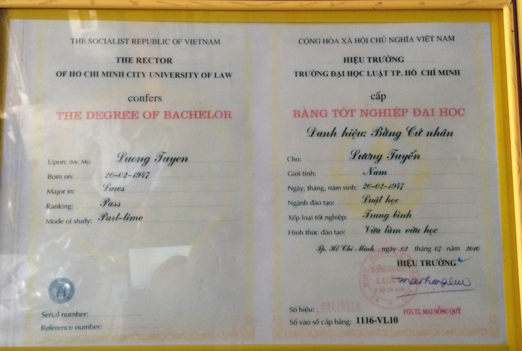 Làm Bằng Đại Học Luật Phôi Thật - Hồ Sơ Gốc Tại Trường