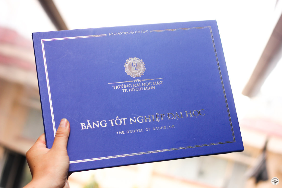 Làm Bằng Đại Học Luật Phôi Thật - Hồ Sơ Gốc Tại Trường
