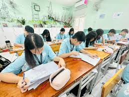 Đặc điểm của trường chuyên Tiếng Anh